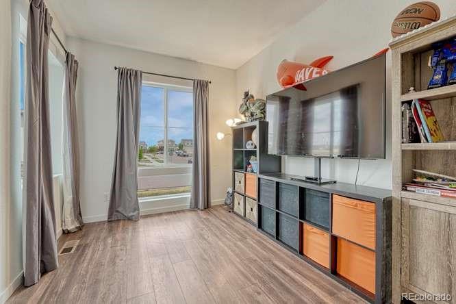 10004 Yampa Street Commerce City CO 80022