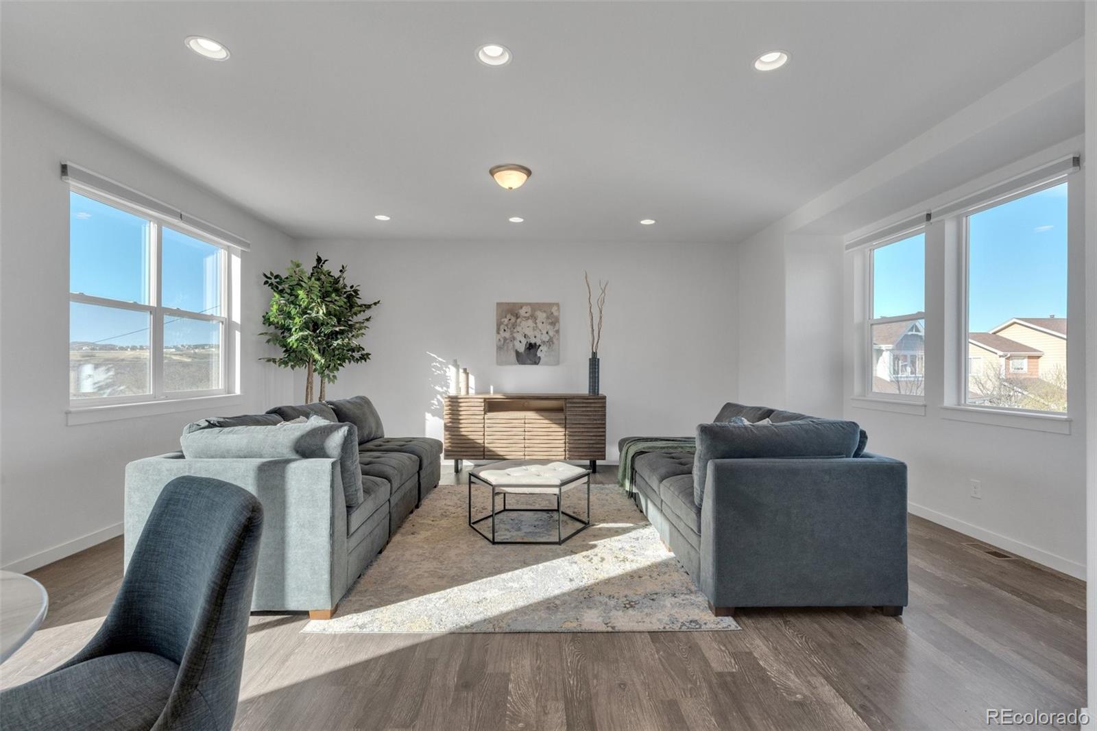 1852 Blue Oak Court Castle Rock CO 80104