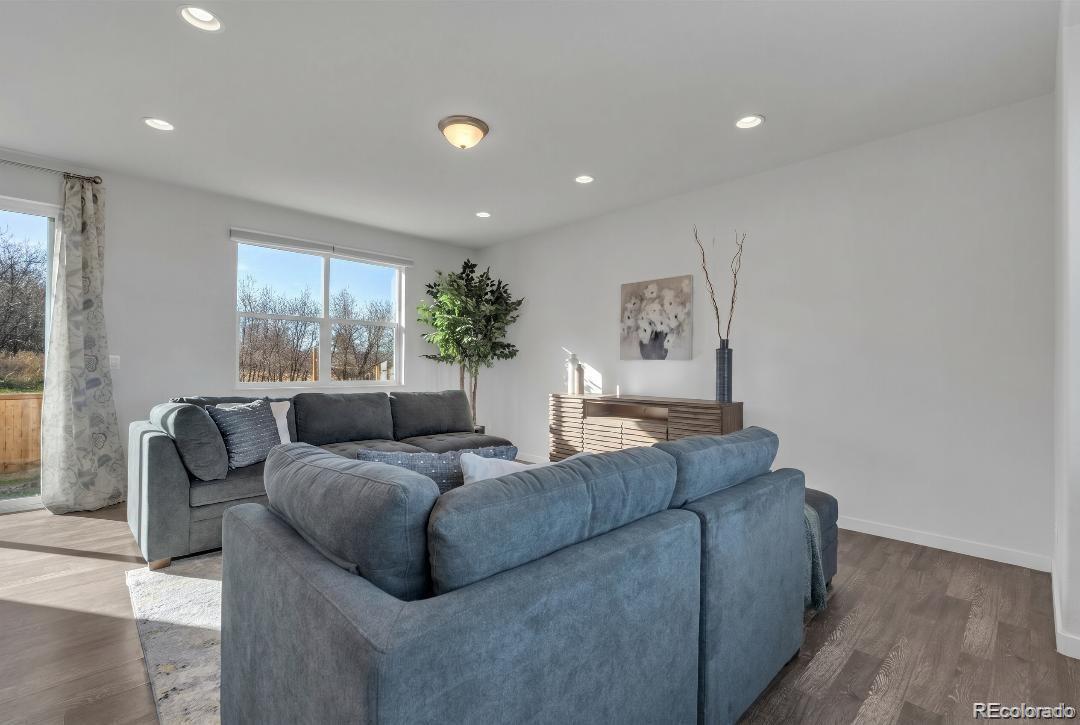 1852 Blue Oak Court Castle Rock CO 80104