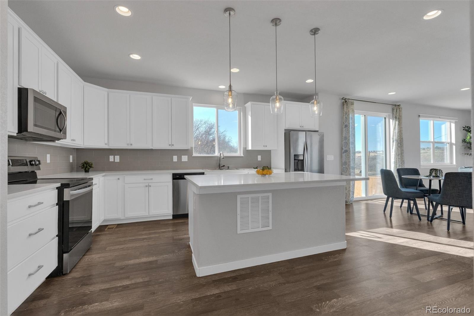 1852 Blue Oak Court Castle Rock CO 80104