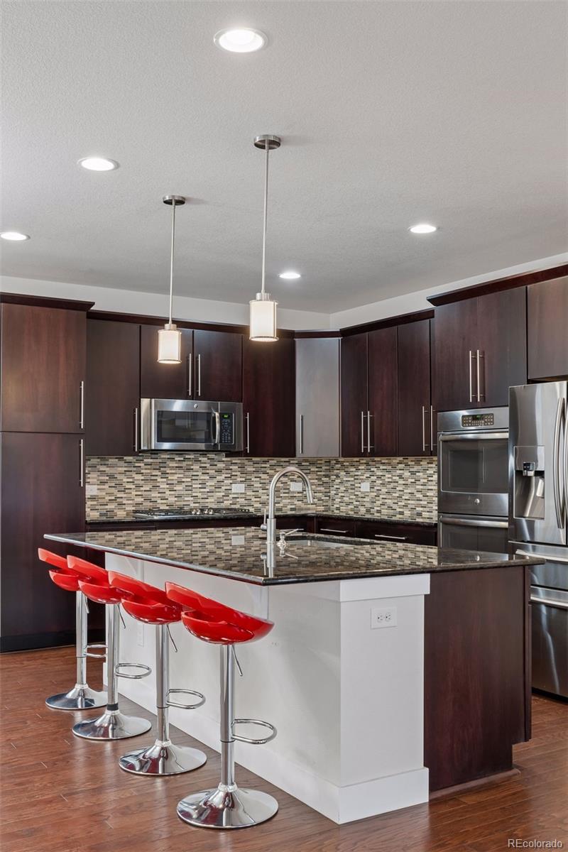 15613 E Broncos Place Englewood CO 80112