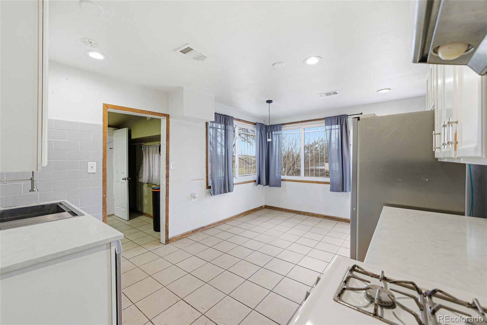 1505 W Alaska Place Denver CO 80223