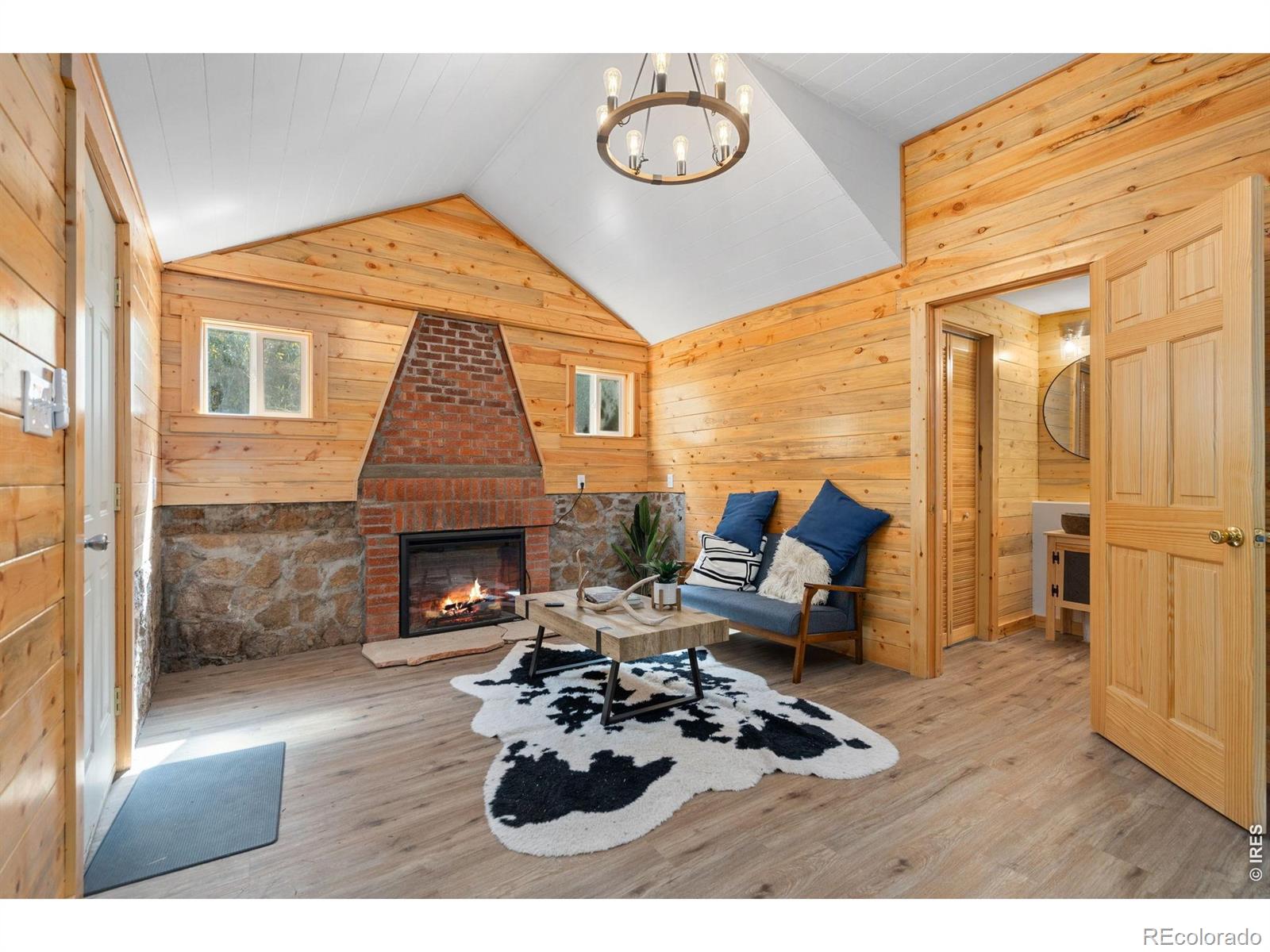 6781 County Road 43 Glen Haven CO 80532