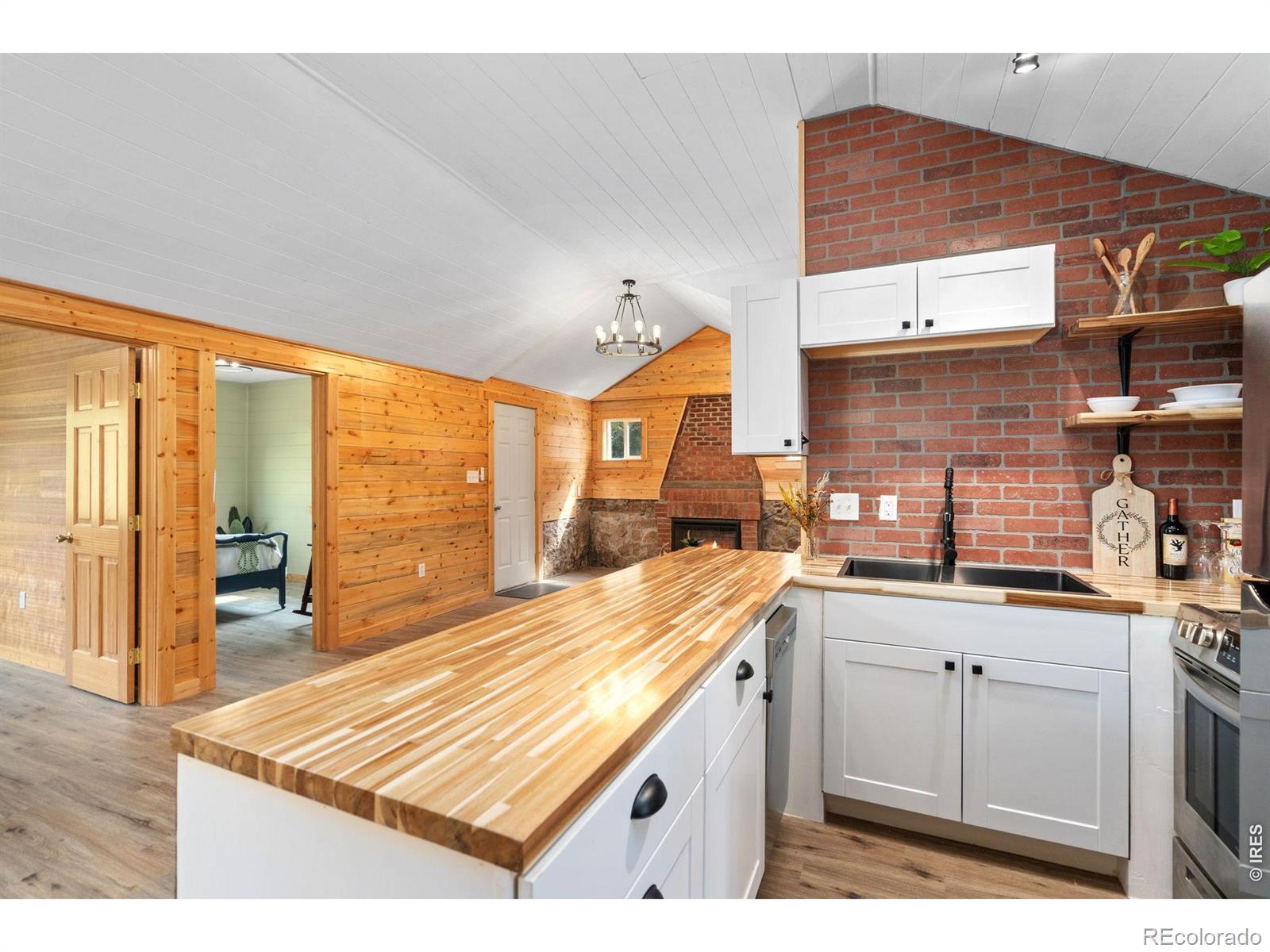 6781 County Road 43 Glen Haven CO 80532