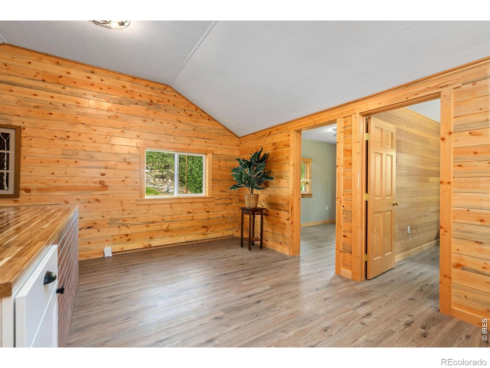 6781 County Road 43 Glen Haven CO 80532
