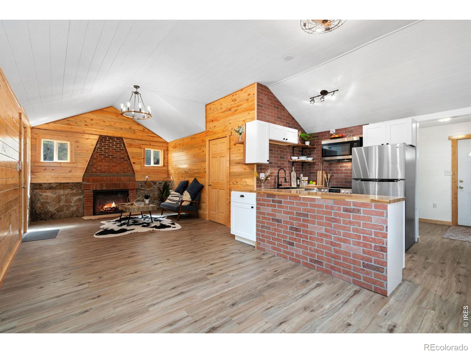 6781 County Road 43 Glen Haven CO 80532