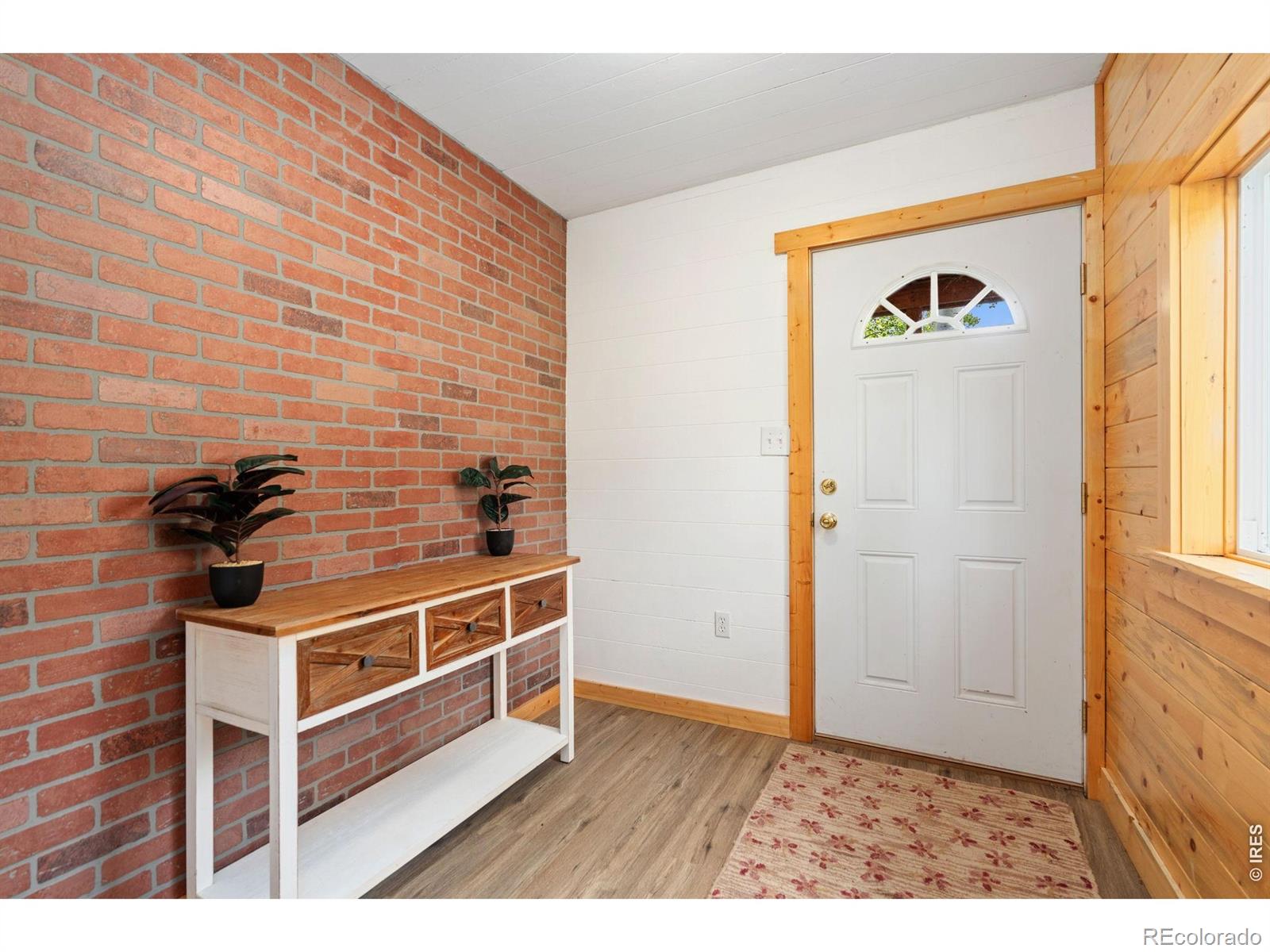 6781 County Road 43 Glen Haven CO 80532