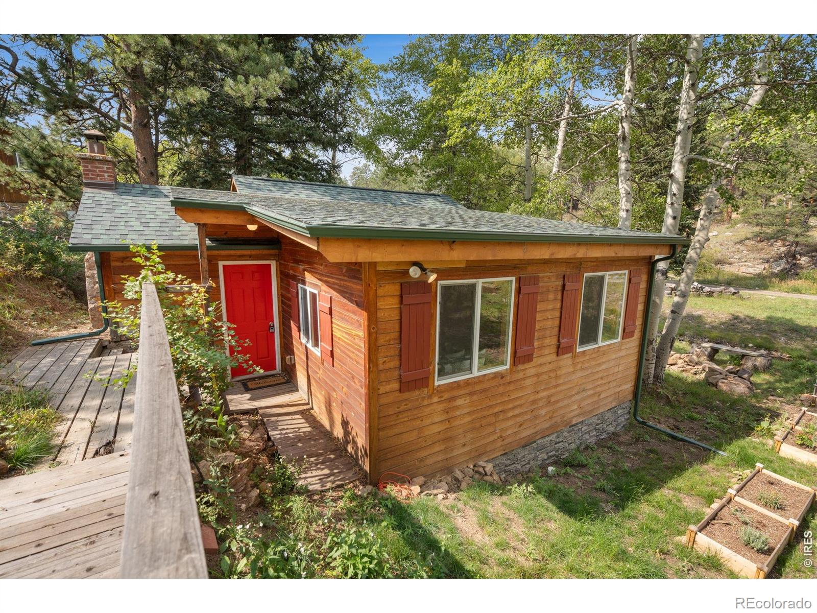 6781 County Road 43 Glen Haven CO 80532
