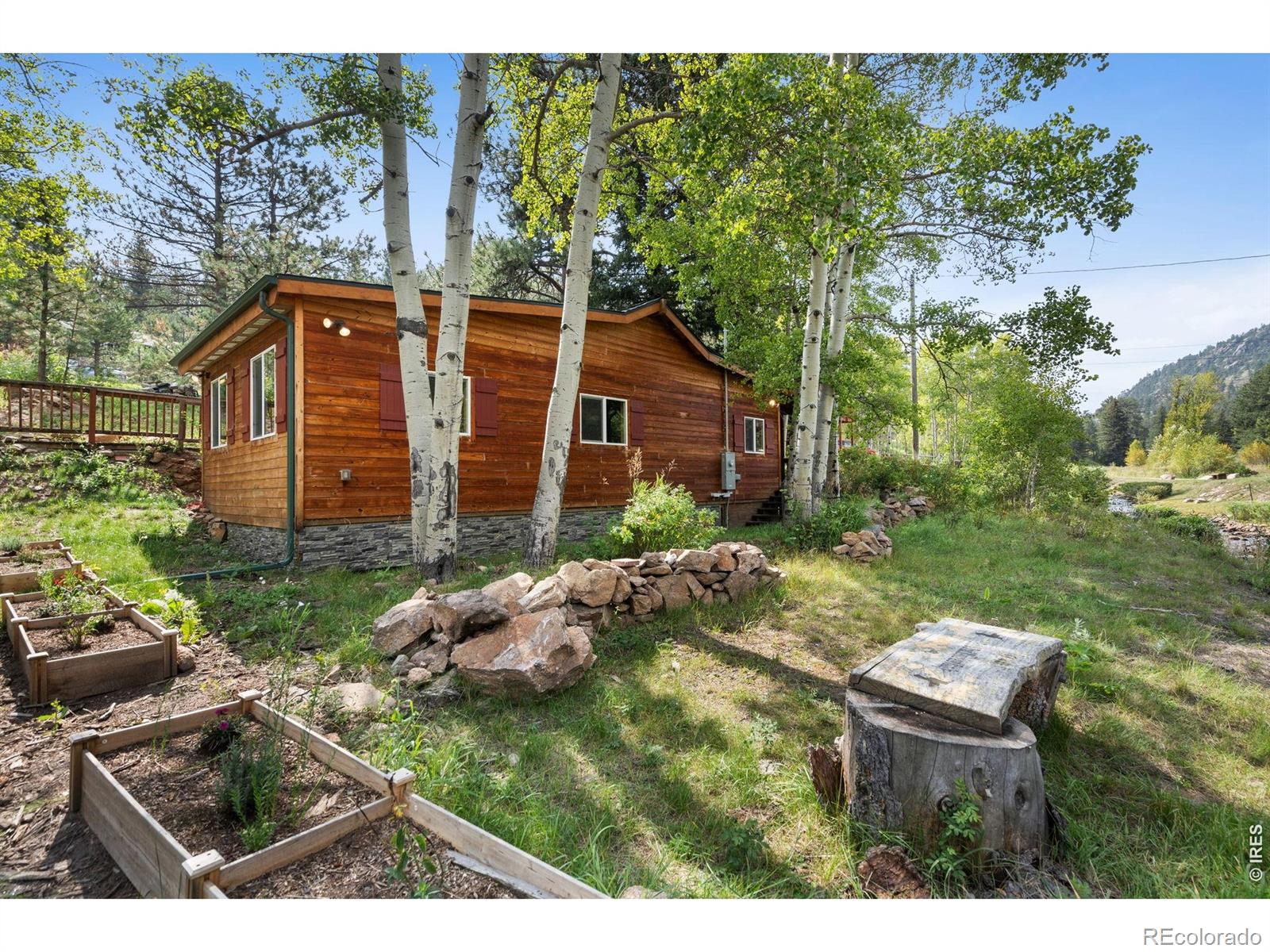 6781 County Road 43 Glen Haven CO 80532