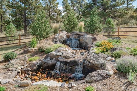 570 Heritage Trail Elizabeth CO 80107