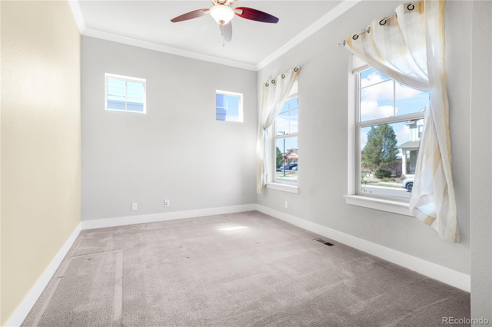 4944 Wabash Street Denver CO 80238