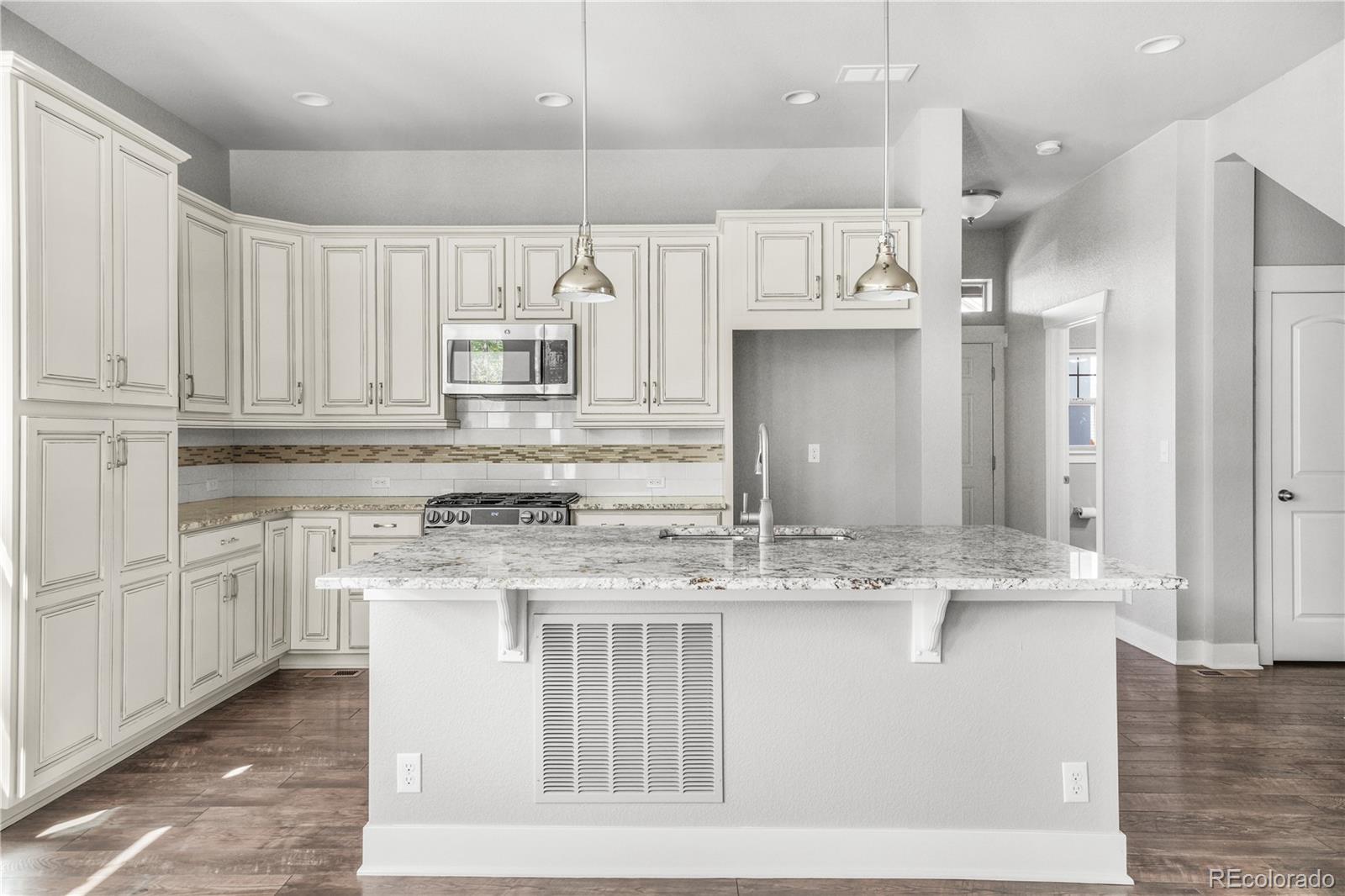 4944 Wabash Street Denver CO 80238