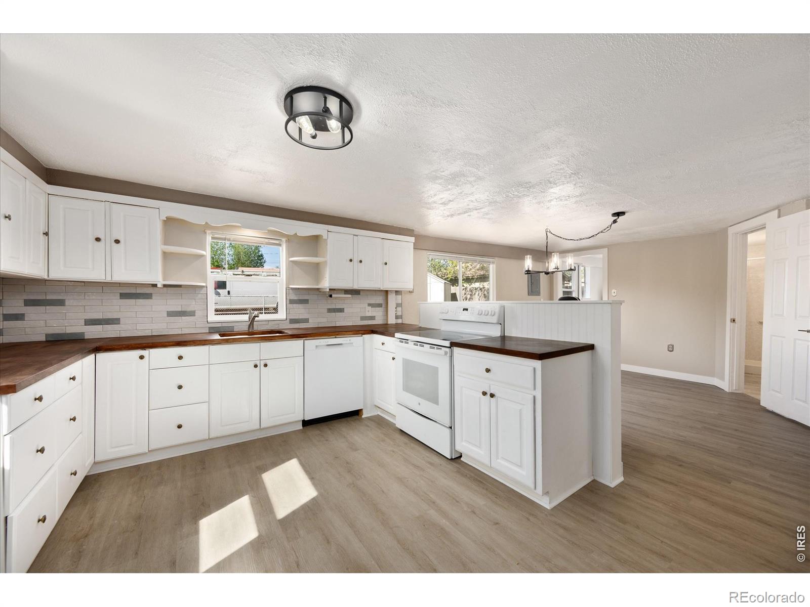 103 E 12th Street Loveland CO 80537
