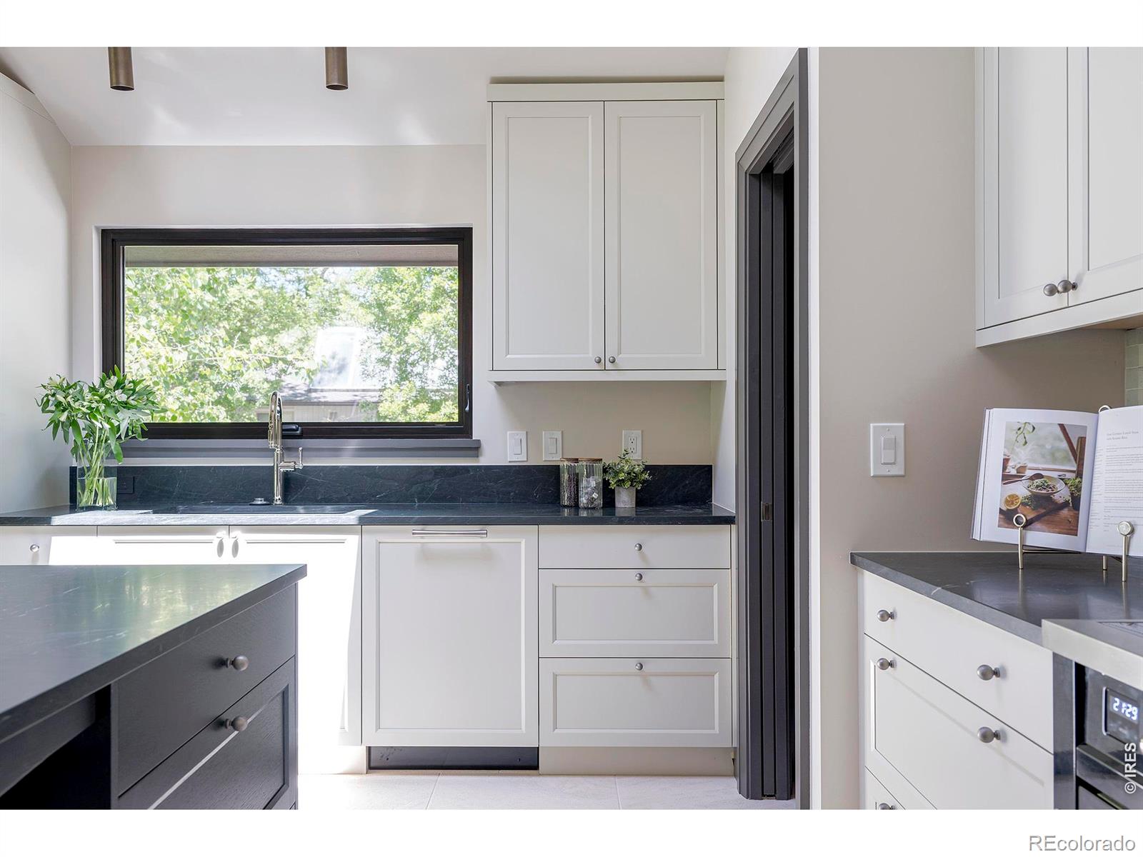 985 Saratoga Court Boulder CO 80303