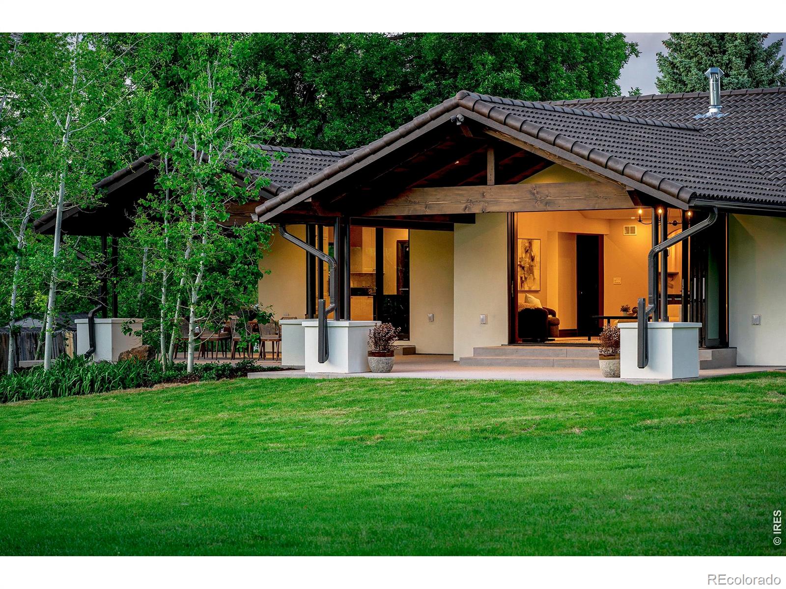 985 Saratoga Court Boulder CO 80303