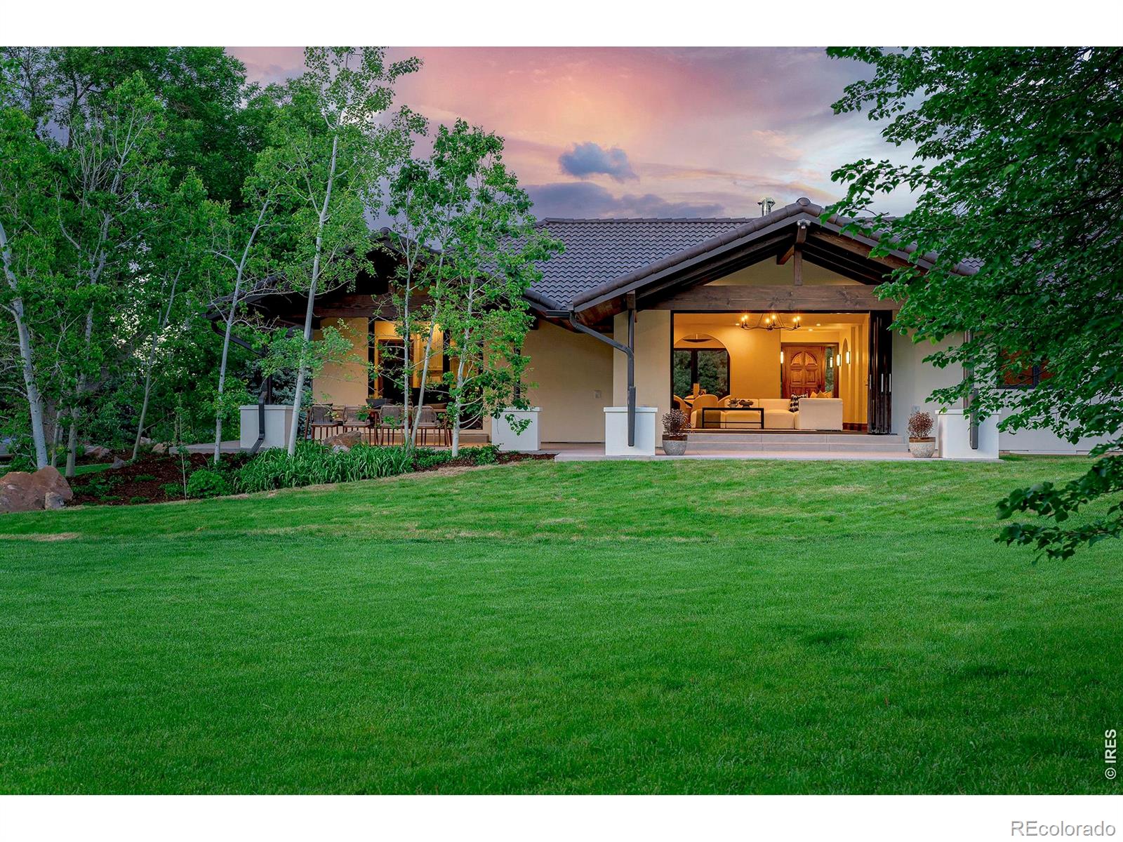 985 Saratoga Court Boulder CO 80303