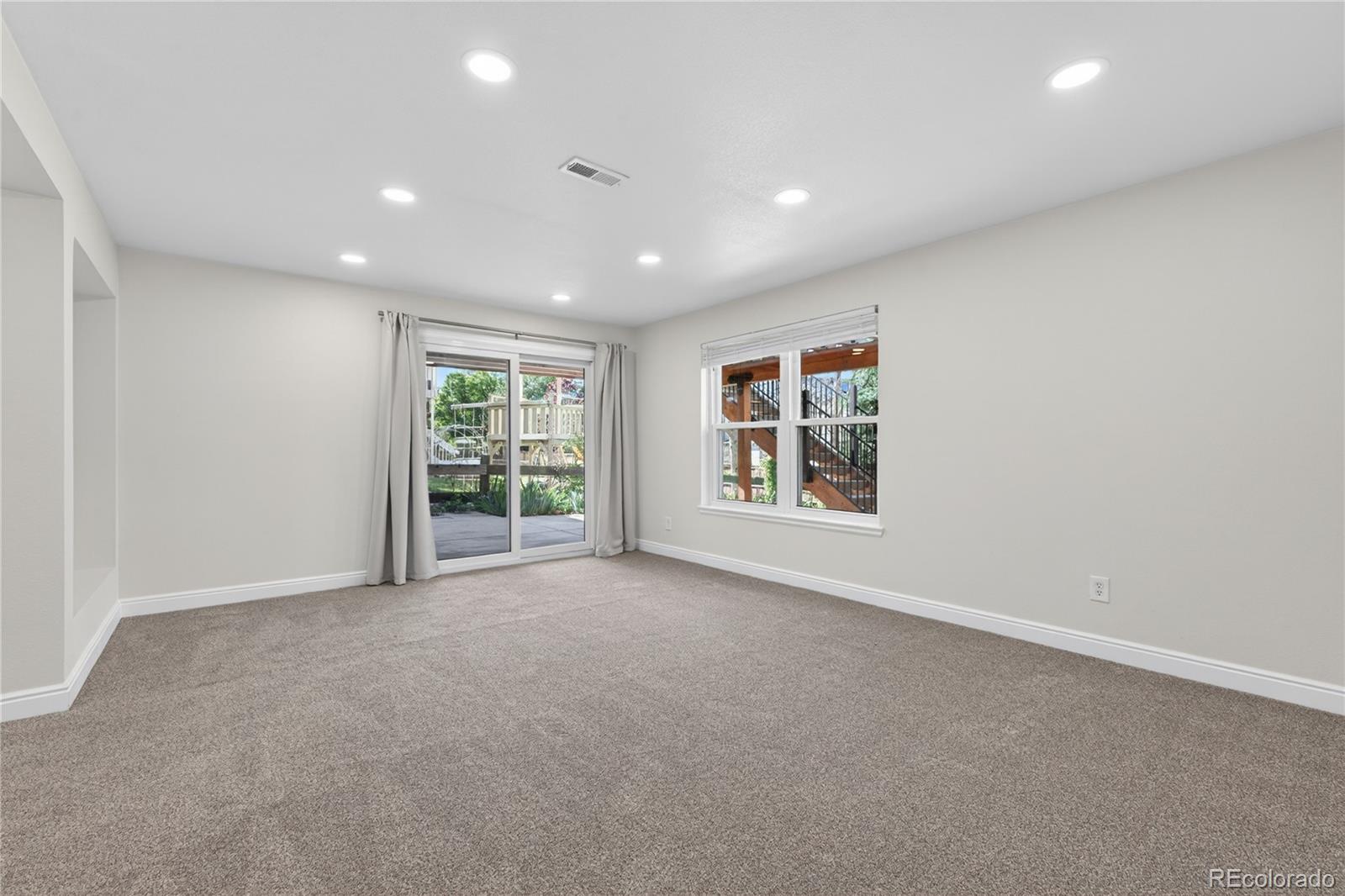 1774 Spring Water Place Highlands Ranch CO 80129