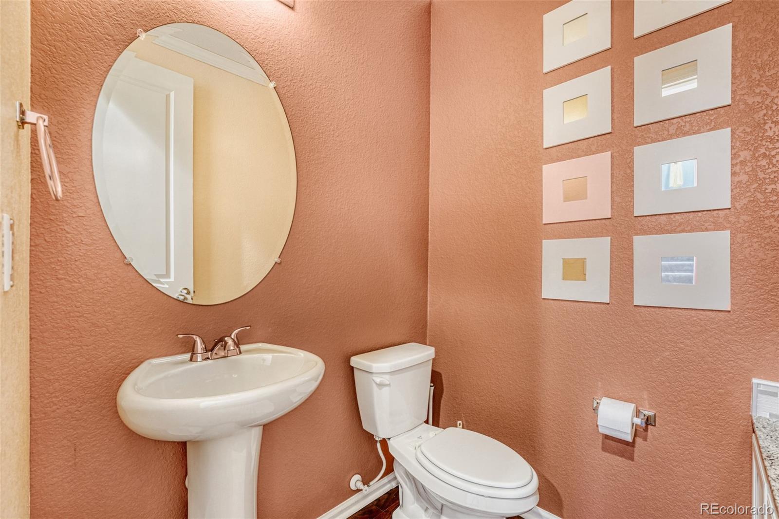 25060 E Maple Place Aurora CO 80018