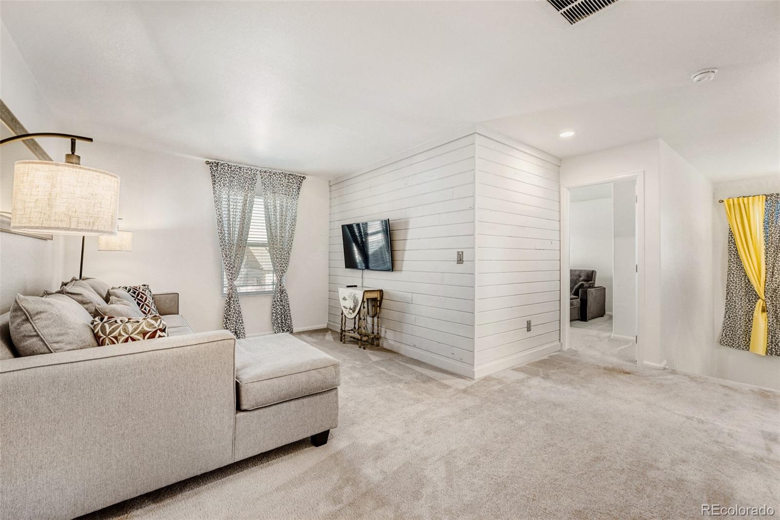25060 E Maple Place Aurora CO 80018