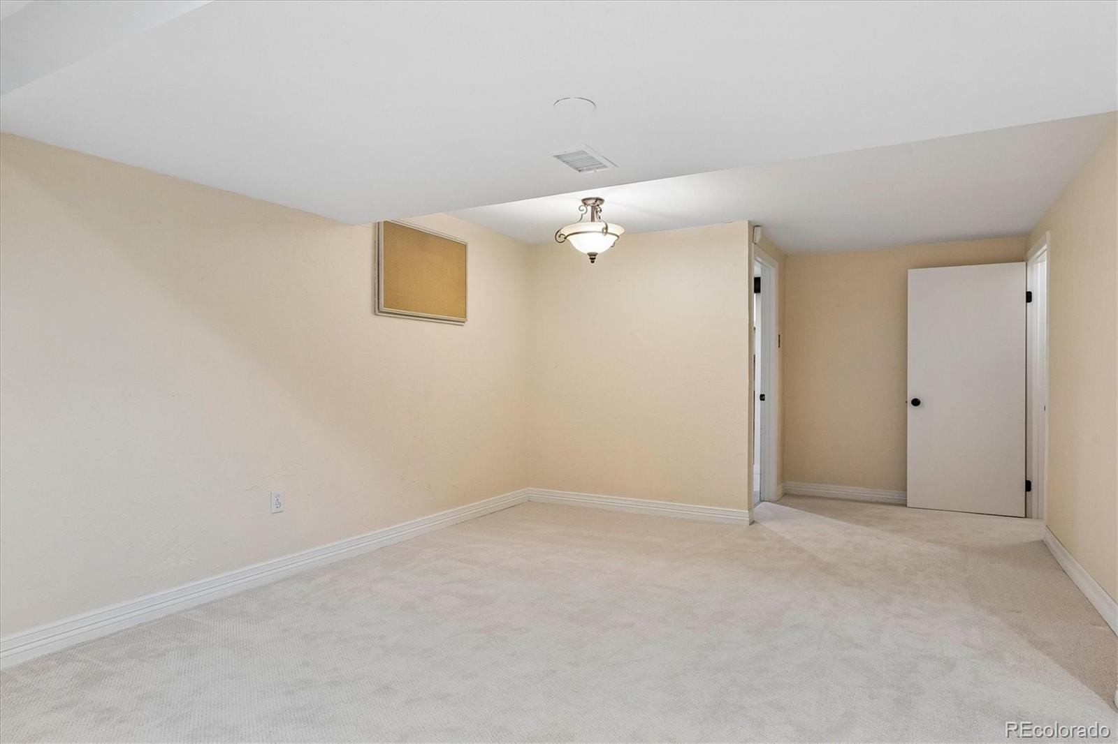 2727 E Jamison Avenue Centennial CO 80122