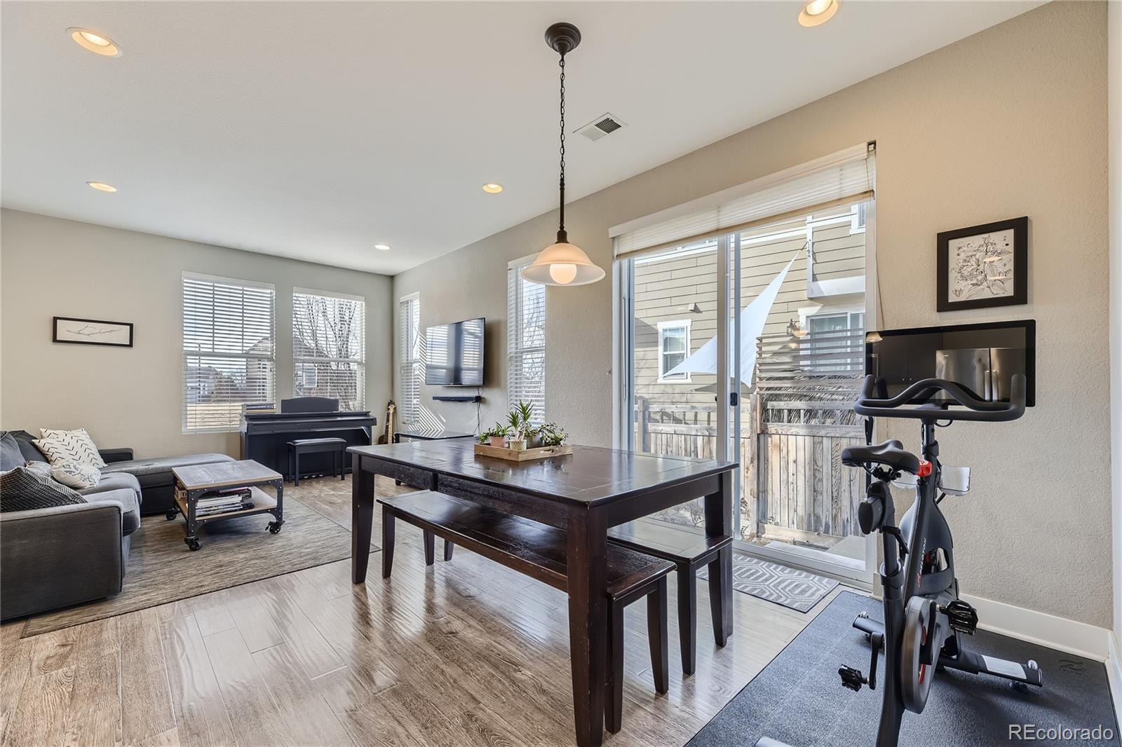 2798 Macon Way Denver CO 80238