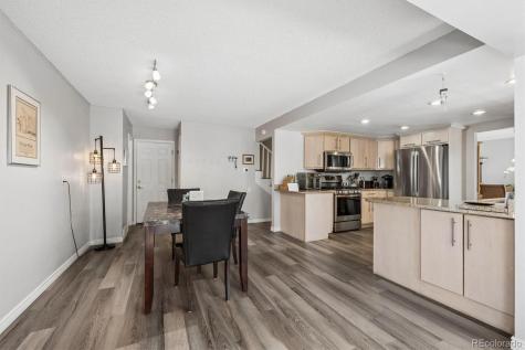 2711 S Oakland Circle E Aurora CO 80014