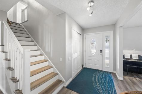2711 S Oakland Circle E Aurora CO 80014