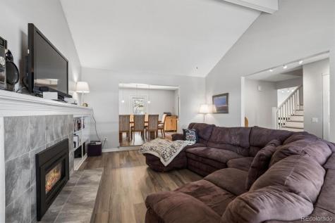 2711 S Oakland Circle E Aurora CO 80014