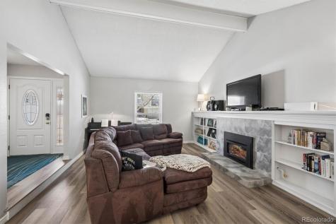 2711 S Oakland Circle E Aurora CO 80014