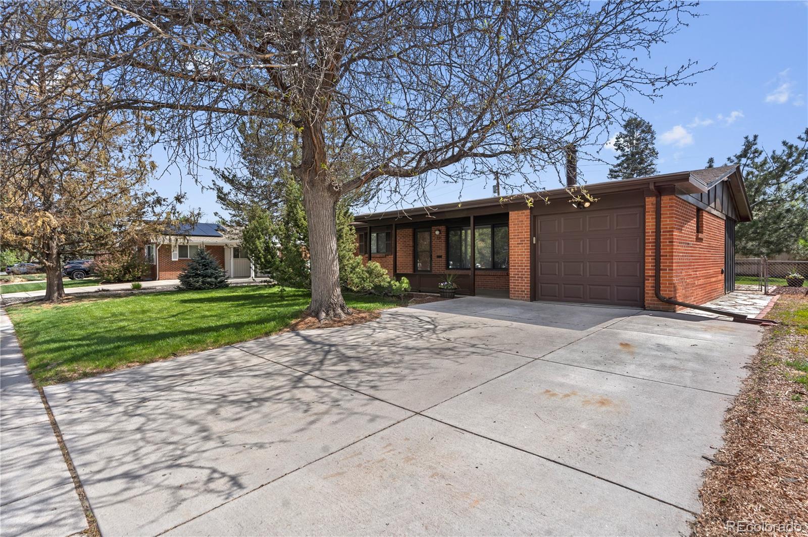 962 S Holly Street Denver CO 80246