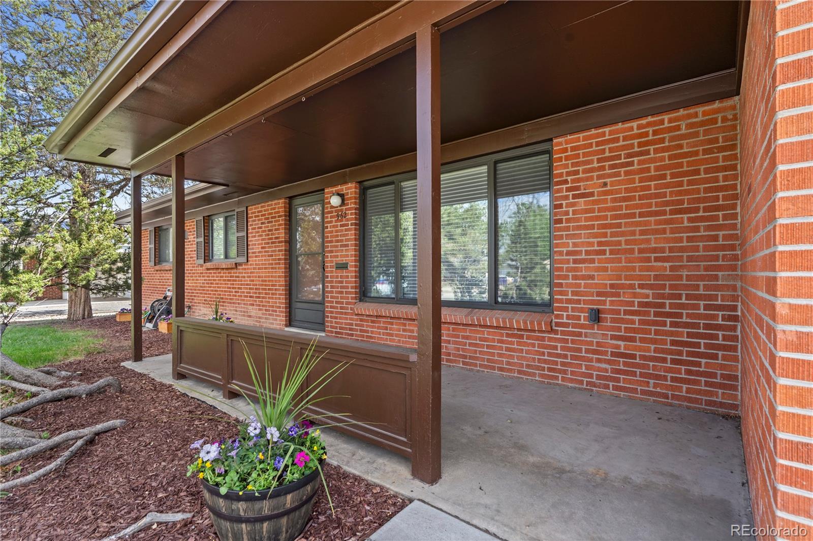 962 S Holly Street Denver CO 80246
