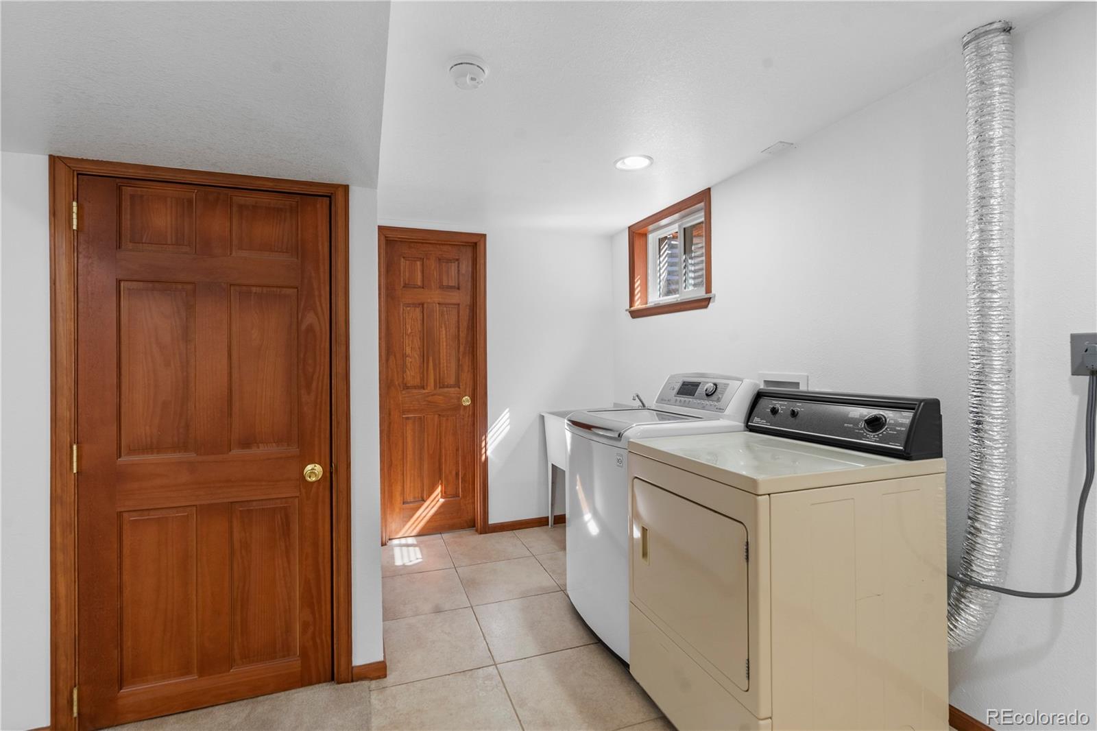 962 S Holly Street Denver CO 80246