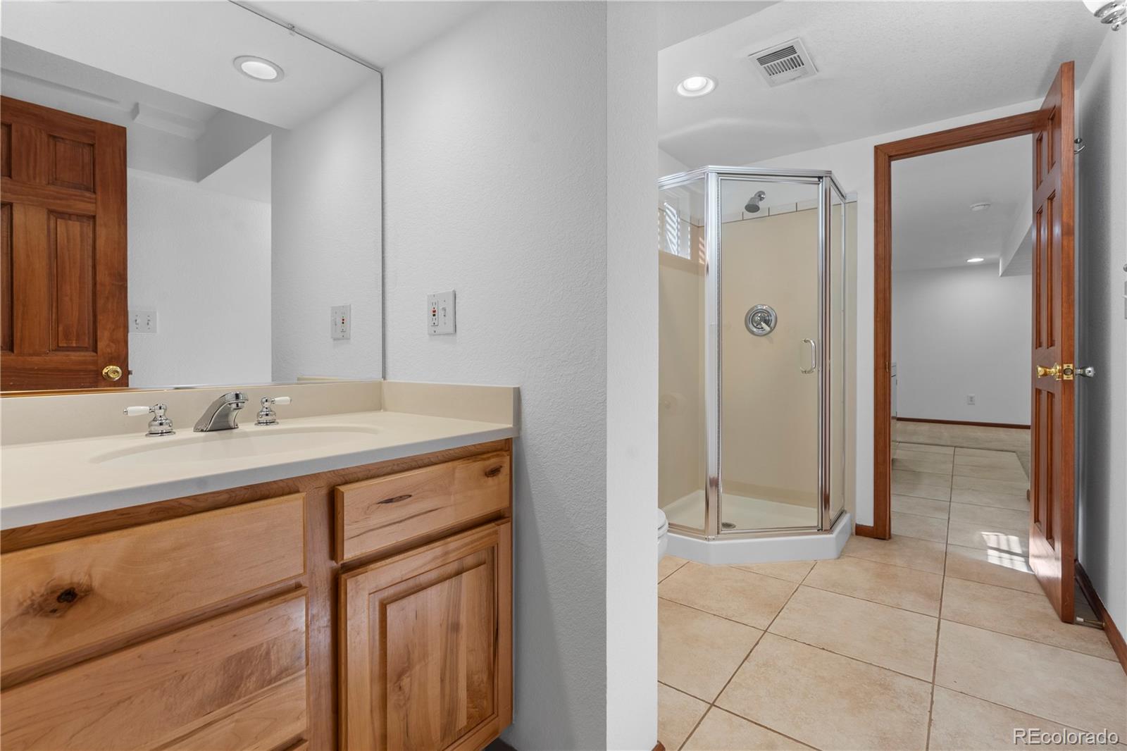 962 S Holly Street Denver CO 80246