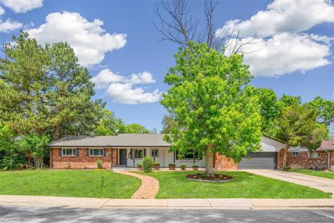 423 Nile Street Aurora CO 80010