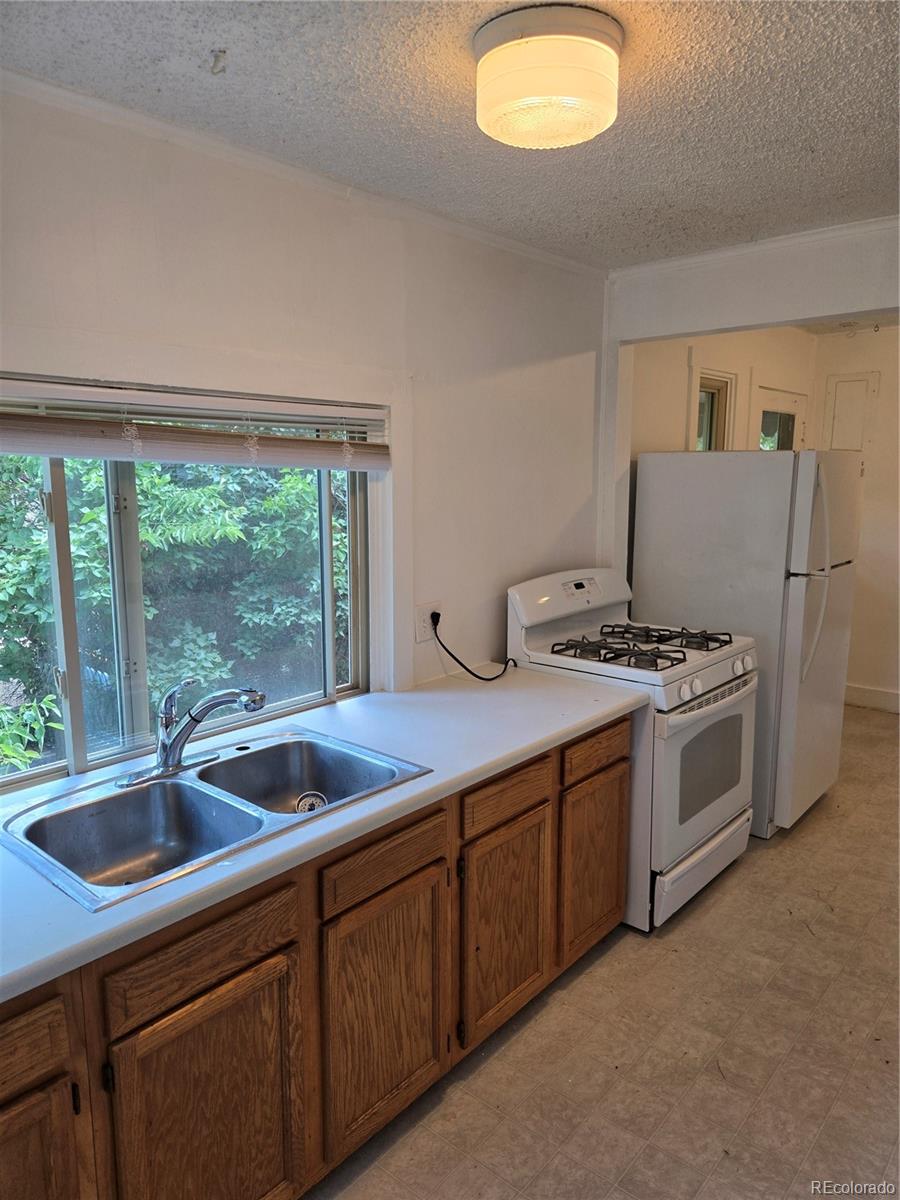 2350 / 2352 Garland Street Lakewood CO 80215