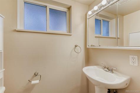 990 S Kenton Street Aurora CO 80012