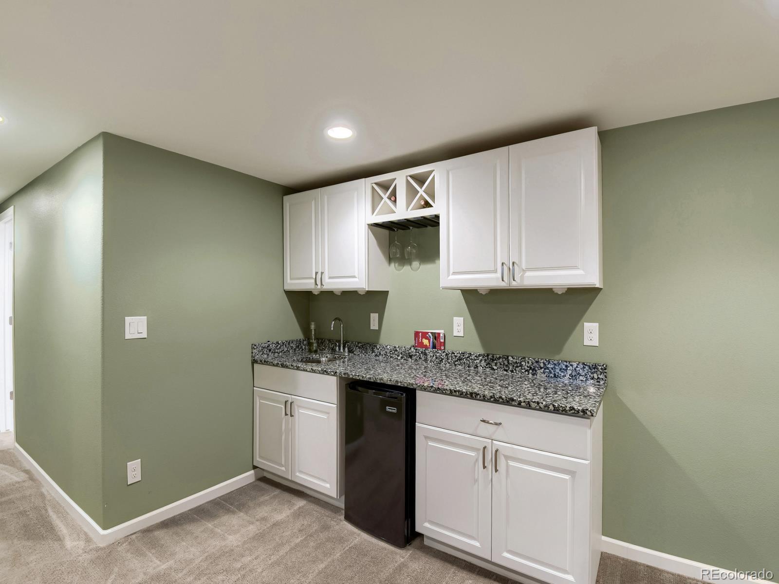 2884 S Oakland Circle Aurora CO 80014