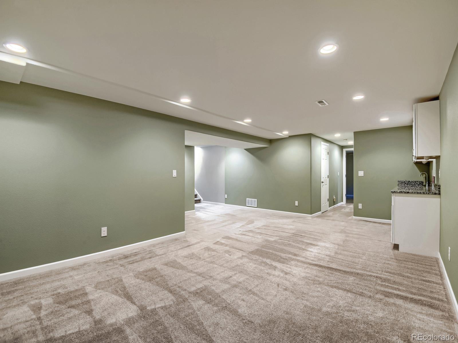 2884 S Oakland Circle Aurora CO 80014