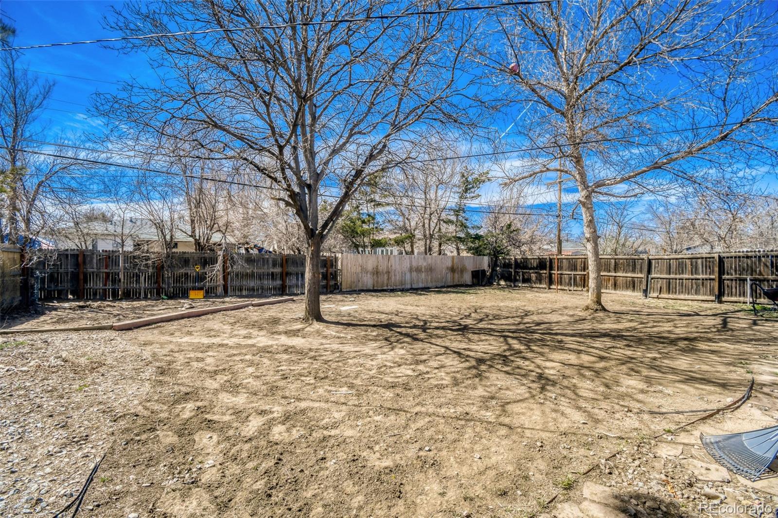 987 Vaughn Street Aurora CO 80011