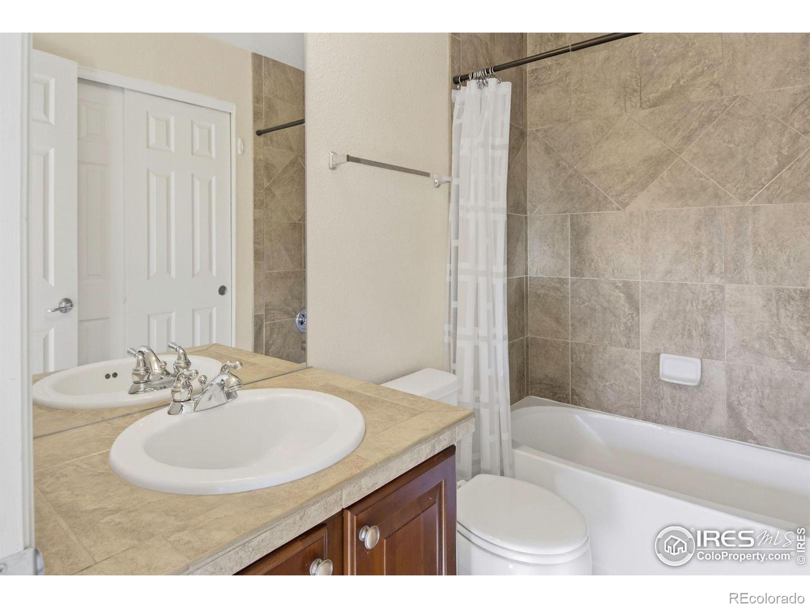 121 Osprey Lane Lyons CO 80540