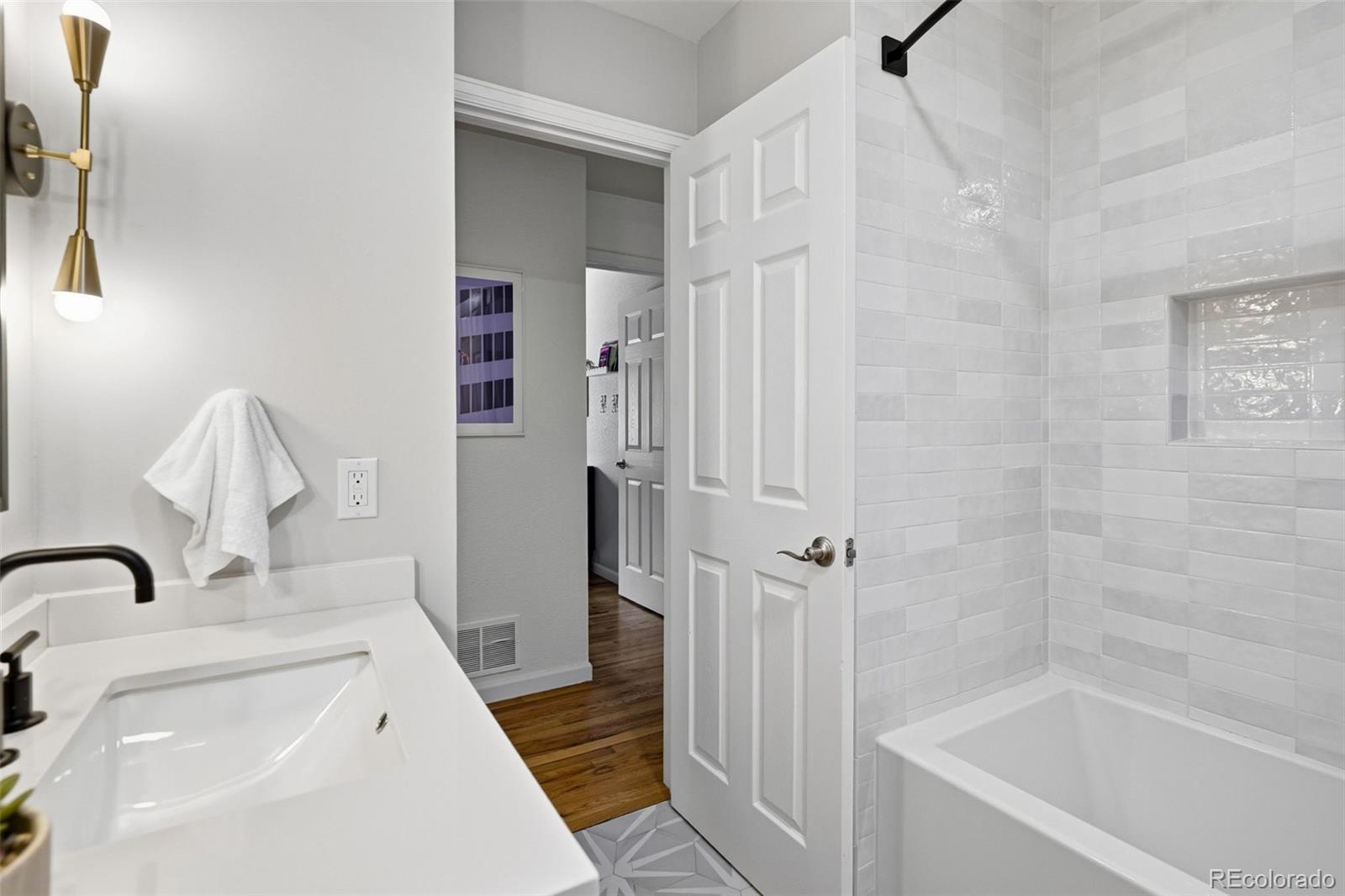 1556 S Xenon Court Lakewood CO 80228