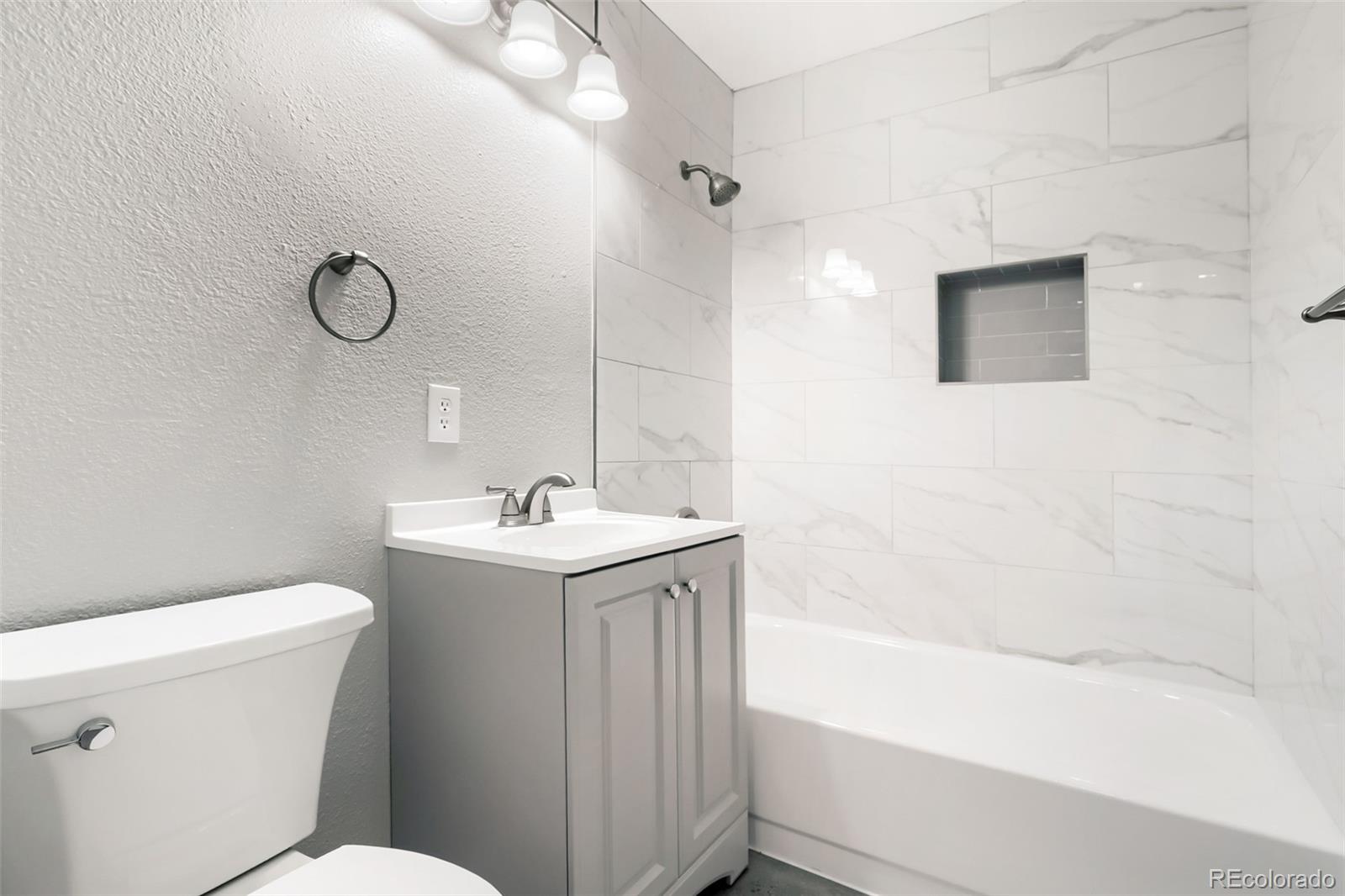 2388 Geneva Street Aurora CO 80010