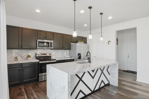 3963 Flat Rock Street Aurora CO 80019