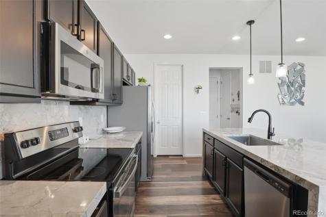3963 Flat Rock Street Aurora CO 80019