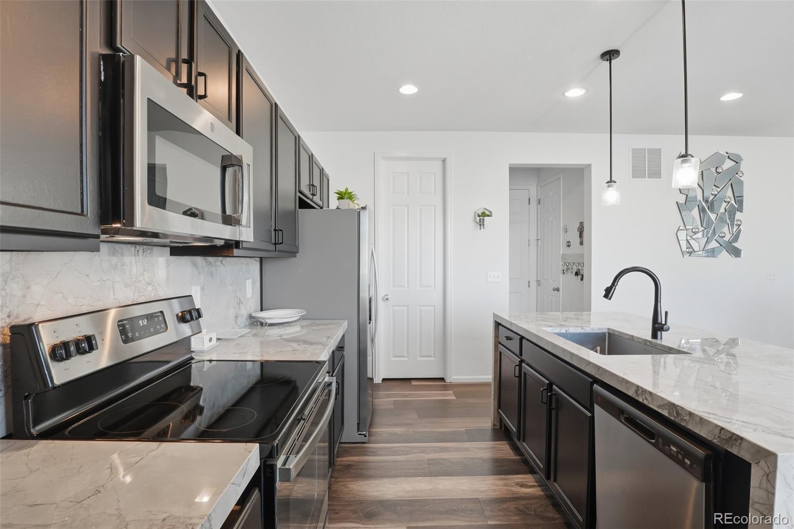 3963 Flat Rock Street Aurora CO 80019
