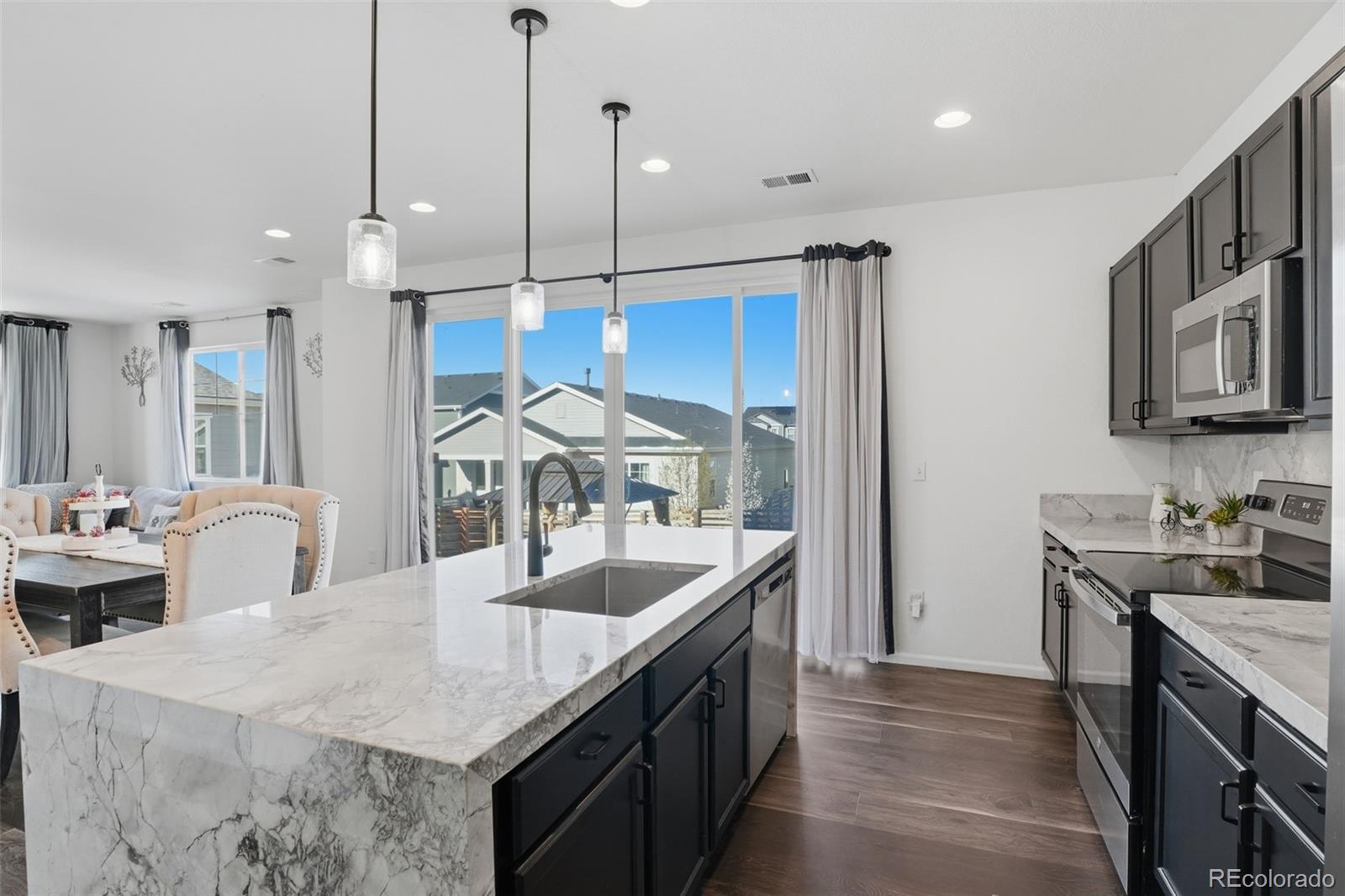 3963 Flat Rock Street Aurora CO 80019