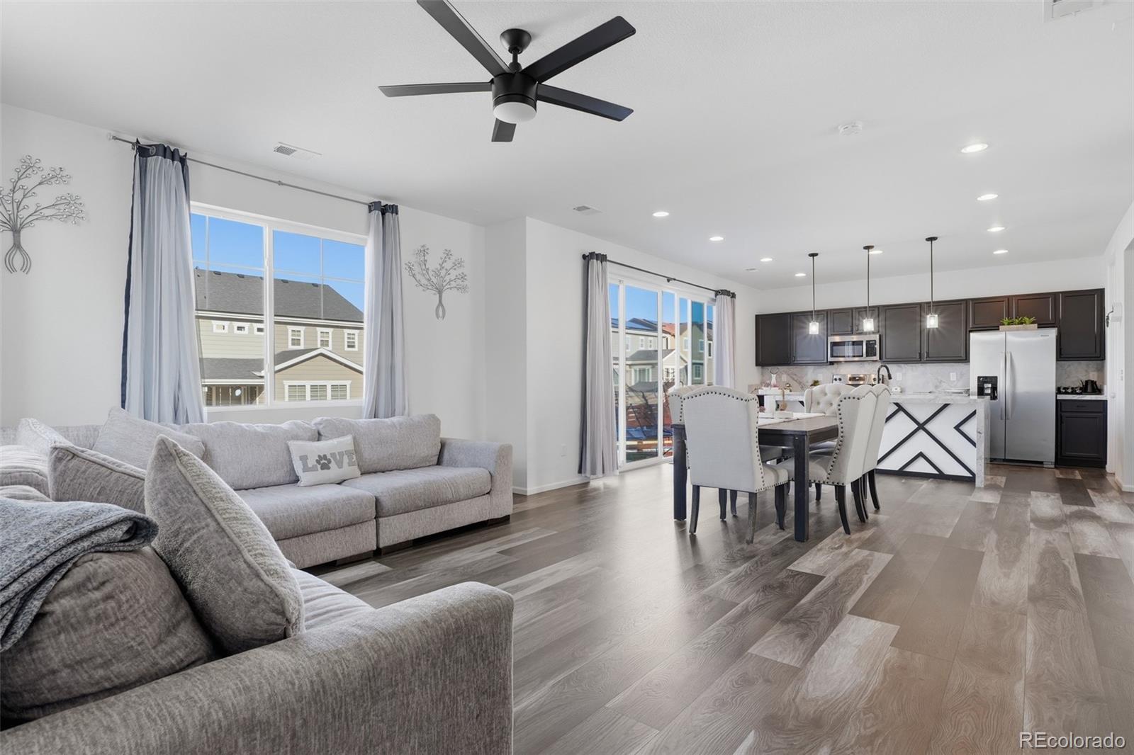 3963 Flat Rock Street Aurora CO 80019