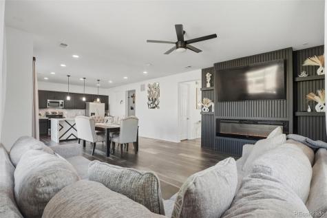3963 Flat Rock Street Aurora CO 80019