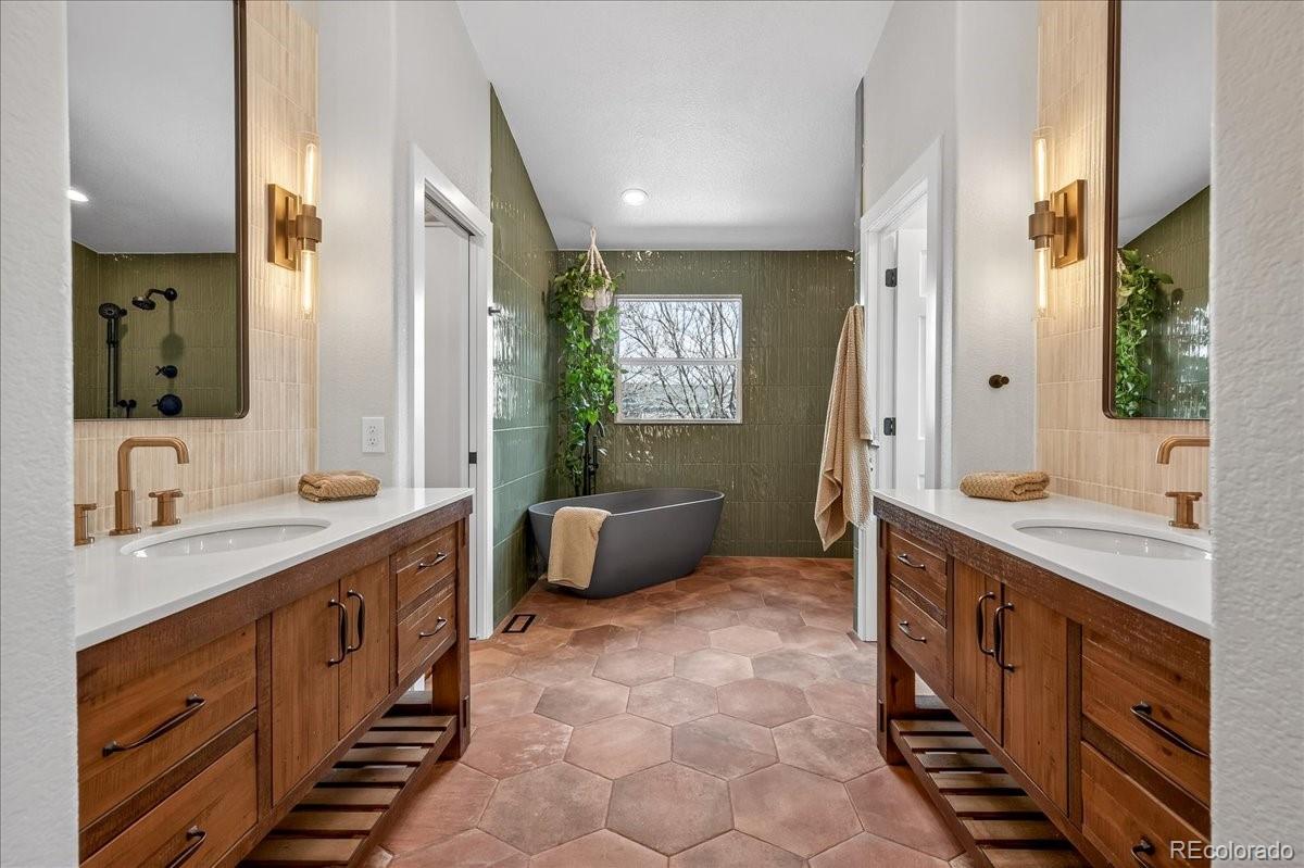 6080 Russell Lane Arvada CO 80403