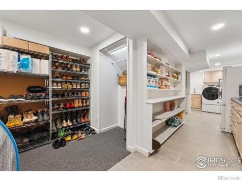 8612 W 69th Place Arvada CO 80004